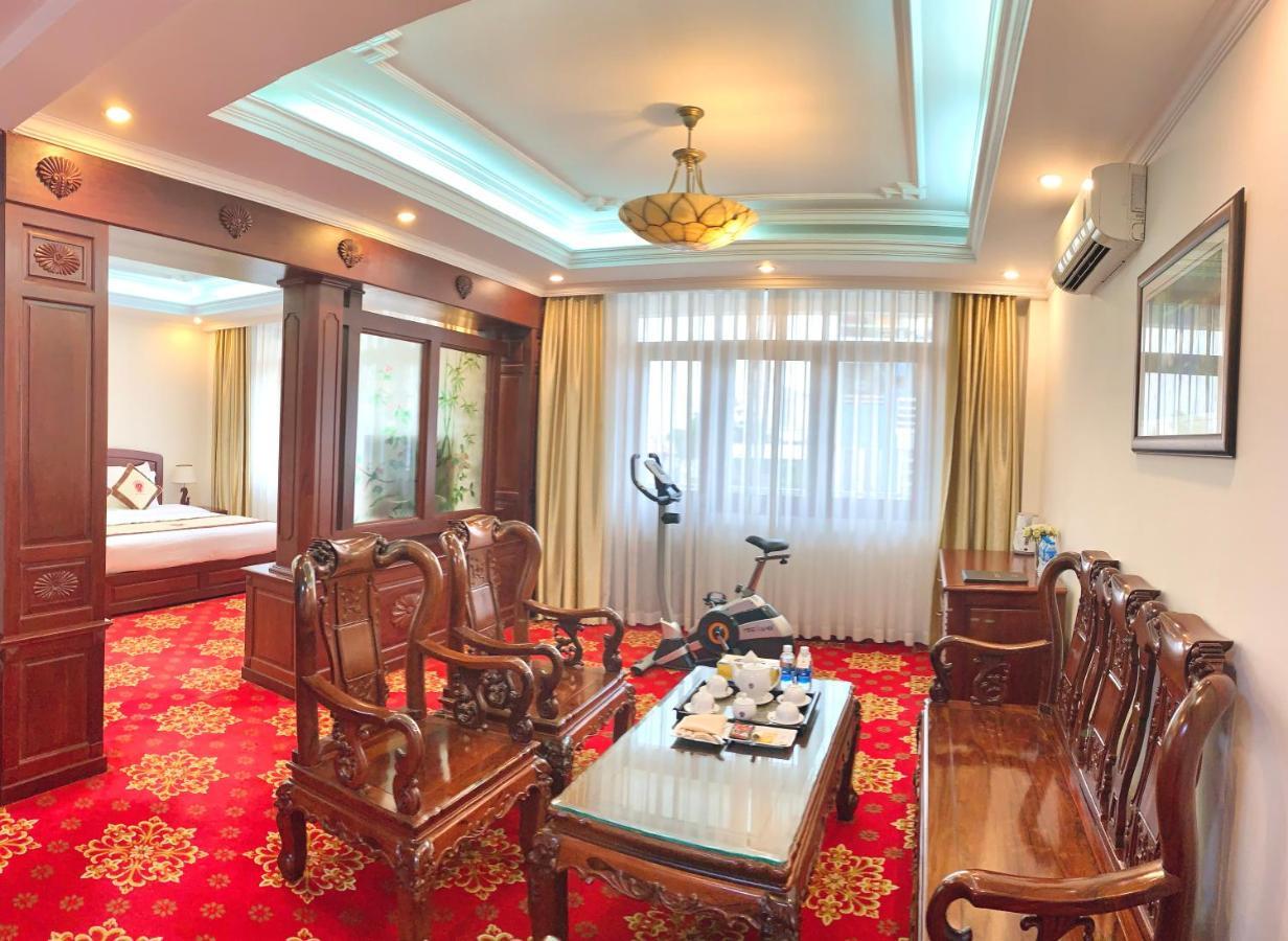 Tan Son Nhat 2 Hotel Cidade de Ho Chi Minh Exterior foto