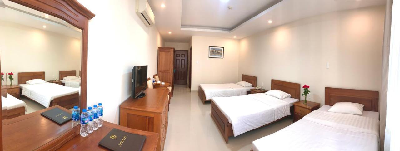 Tan Son Nhat 2 Hotel Cidade de Ho Chi Minh Exterior foto