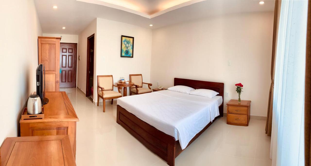 Tan Son Nhat 2 Hotel Cidade de Ho Chi Minh Exterior foto